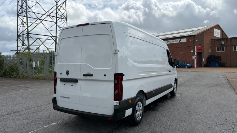 Renault Master Lwb Diesel Fwd LM35 Blue dCi 150 Advance Medium Roof Van